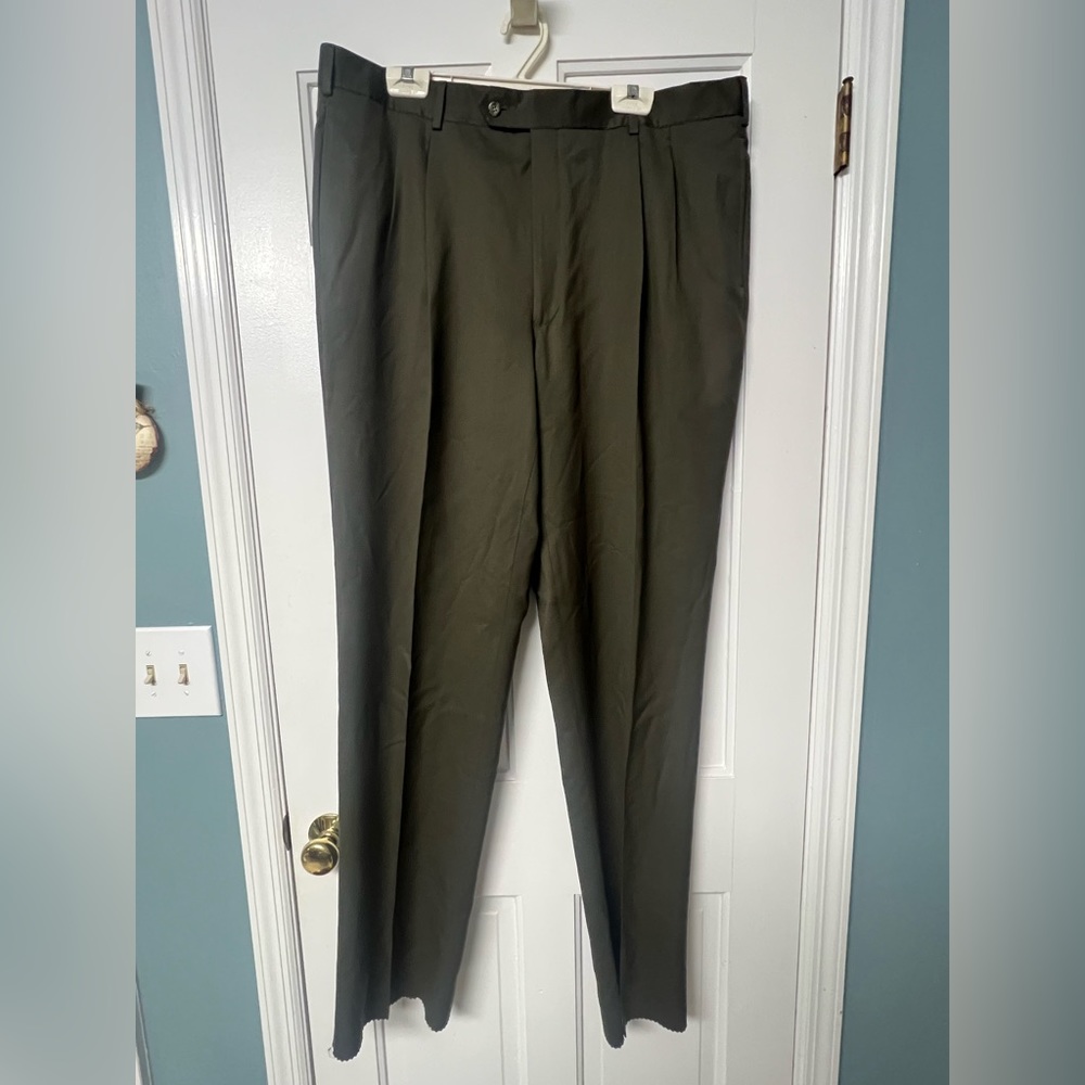 Jos. A. Bank Men's Dress Pants - Olive